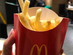 -麦当劳(中山公园龙之梦店)