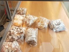 -研麦家面包(亚泰华府店)