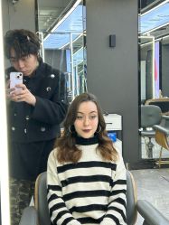 -藤野造型烫发染发