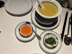 黄焖鸭巴肚-荣轩(新荣记环球金融中心店)