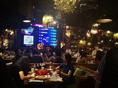 -胡桃里音乐酒馆(环亚凯瑟琳广场店)