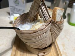-啰啰冰屋(景洪总店)