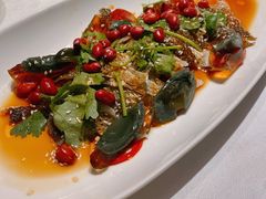 凉拌鱼皮配皮蛋黄瓜-炳胜品味(海印总店)