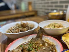 -老三样·美食研究中心(世贸路店)