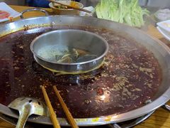 -毛毛老火锅(八年观音桥店)