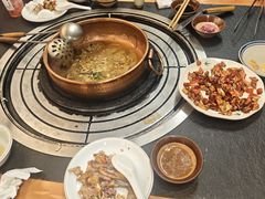 -阿山卓·野生菌火锅·纳西火塘烤肉