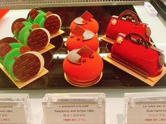 -Salon de The de Joel Robuchon(外滩18号店)