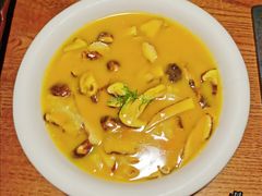 松茸烩花胶-敏珠拉姆藏餐·南京厨房(富春江东街店)