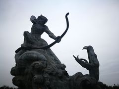 -巴陵广场