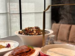 招牌香酥烤鸭-秀儿四九城·新京菜(亚运村鸟巢店)