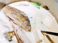 -佬麻雀·新湘菜(珠海金发购物中心店)