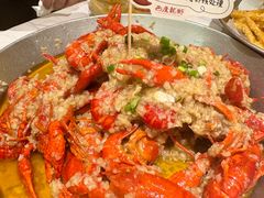 -巴厘龙虾·榜首油焖大虾(音乐学院·沿江酒馆店)