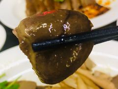 -乌文新澄海卤鹅店