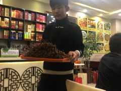 -清真磊磊烧烤老店(饮虎池街34号店)