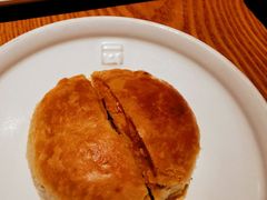 现烤鲜花饼-云海肴云南菜(正大广场店)