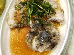 清蒸鲈鱼-巨元河鲜酒楼·清远特色菜名店(英德店)