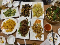 韭菜煎鸡蛋-鲁南仔·滕州炒鸡(经三路店)
