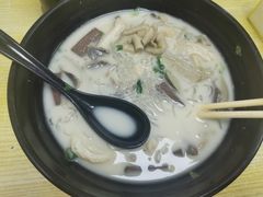 -津津老鸭粉丝馆(正东路店)