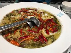 -姚姚酸菜鱼·金戈戈香港豉油鸡(喜荟城联名店)