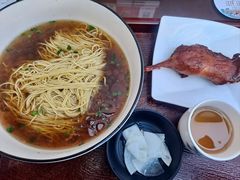 -百年老字号·观振兴蟹黄面·三虾面·苏式面(观前街富仁坊巷店)