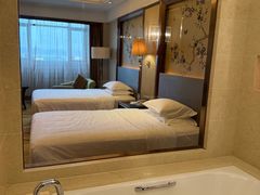 -汕头龙光喜来登酒店