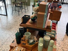-星巴克(平湖万达广场店)