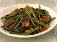 蒜苗炒腊肉-伙工殿餐厅(吉大店)