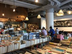 -百老汇电影中心(油麻地店)