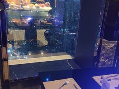 -唐拉雅秀酒店-西锦汇空中BBQ·思创餐厅