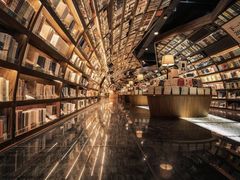 -钟书阁(珍园店)