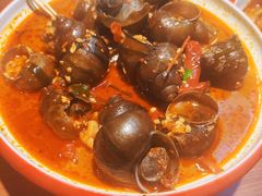 -老闵田螺馆·南昌市井菜·特色小吃(总店)