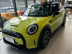 -上海普陀宝诚MINI4S店(红柳路店)