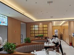 -梅利汴京烤鸭•开封豫菜地标店(东大街店)