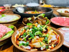 特色凉拌米皮-笔记安顺夺夺粉火锅