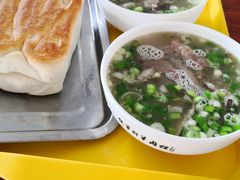 -铁军鲜羊肉汤