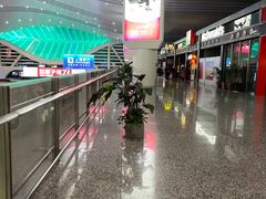 -麦当劳(宁波火车高铁站店)