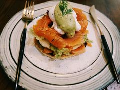 三文鱼松饼水波蛋-AFS Cafe & Canteen(闽江二路店)
