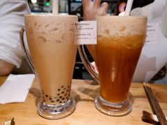 -湊湊火锅·茶憩(杭州湖滨银泰in77店)