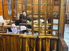 -果松木炭酸菜铜火锅·外婆参鸡汤