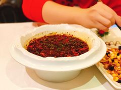水煮牛肉-尘香•传统川菜(创汇首座店)