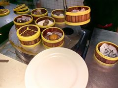 -纽斯特牛排自助餐厅(浦江万达店)
