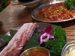 -明洞阿姨·韩式酱蟹烤肉·创意料理(三元桥店)