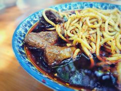 招牌牛肉面-蒋六十八梯眼镜面(狮子坪店)