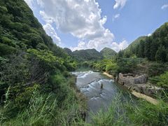 -高荡千年布依古寨旅游景区