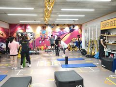 -超鹿运动(五四北泰禾广场店)