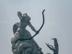 -巴陵广场