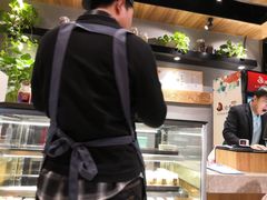 -渝是乎川渝小炒(新世界百货望京店)