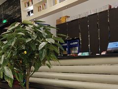 -万龙洲海鲜(大兴绿地缤纷城店)