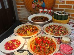 -耙吉吉川味小酒馆(本地人回头店)