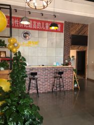 -江阴偶来路儿童摄影(江阴市新体育中心体育场店)